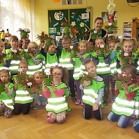 DZIECIAKI SADZENIAKI