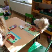 TAK BAWIĄ SIĘ SMERFY W CZASIE WOLNYM