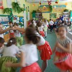 „To dla Ciebie Mamo – serca mego damo ...” Dzień rodziny u „Smerfów”